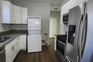 506 9th St, Hempstead, TX 77445 - Photo 9