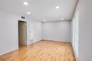 2515 Shakespeare St, Houston, TX 77030 - Photo 3