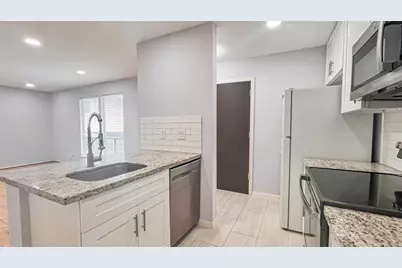 2515 Shakespeare Street #4, Houston, TX 77030 - Photo 7