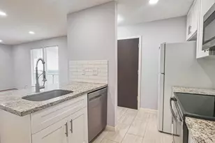 2515 Shakespeare St, Houston, TX 77030 - Photo 7