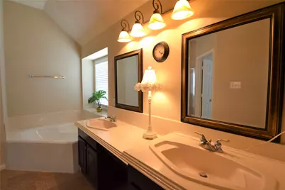 1514 Coyote Hills Lane, Richmond, TX 77469 - Photo 25