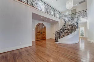 5410 Valerie St, Bellaire, TX 77401 - Photo 3