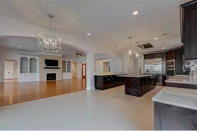 5410 Valerie St, Bellaire, TX 77401 - Photo 9