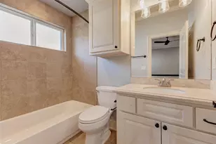 5410 Valerie St, Bellaire, TX 77401 - Photo 25