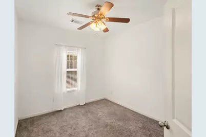3413 Omega Street, Houston, TX 77022 - Photo 5
