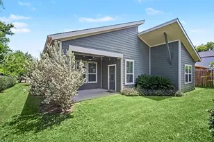 3413 Omega St, Houston, TX 77022 - Photo 9