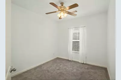 3413 Omega Street, Houston, TX 77022 - Photo 17