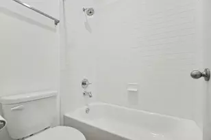 3413 Omega St, Houston, TX 77022 - Photo 19