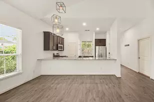 3413 Omega St, Houston, TX 77022 - Photo 13