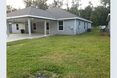 628 Luke Street #A-B, Dayton, TX 77535 - Photo 7