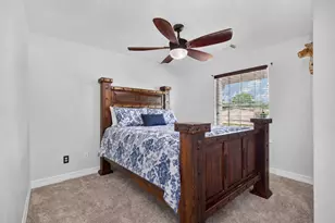 4933 1/2 Powers Ln, Alvin, TX 77511 - Photo 13