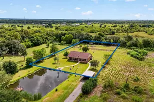 4933 1/2 Powers Ln, Alvin, TX 77511 - Photo 33