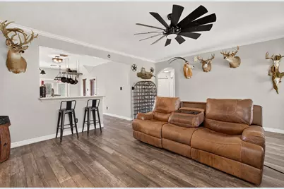 4933 1/2 Powers Ln, Alvin, TX 77511 - Photo 9