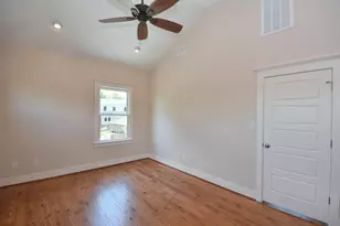 119 E 26th, Houston, TX 77008 - Photo 13