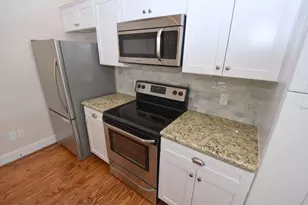 119 E 26th, Houston, TX 77008 - Photo 9