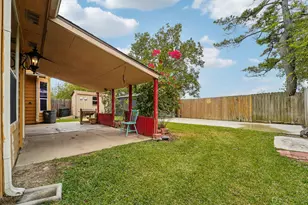 3818 Ridge Canyon Rd, Baytown, TX 77521 - Photo 27