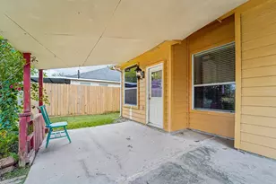 3818 Ridge Canyon Rd, Baytown, TX 77521 - Photo 29