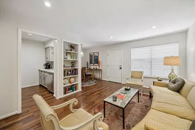 606 Marshall Street #C2, Houston, TX 77006 - Photo 3