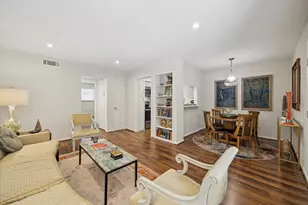 606 Marshall St, Houston, TX 77006 - Photo 1