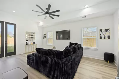 964 Lucky Street #B, Houston, TX 77088 - Photo 5