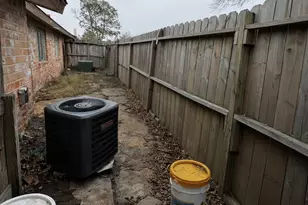 7837 Pacific Pearl St, Houston, TX 77072 - Photo 13