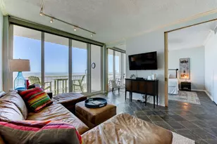 1401 E Beach Dr, Galveston, TX 77550 - Photo 5