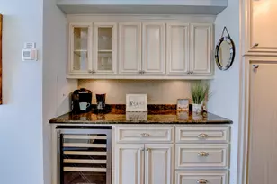 1401 E Beach Dr, Galveston, TX 77550 - Photo 9