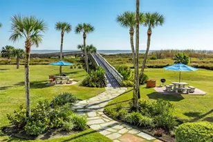 1401 E Beach Dr, Galveston, TX 77550 - Photo 29