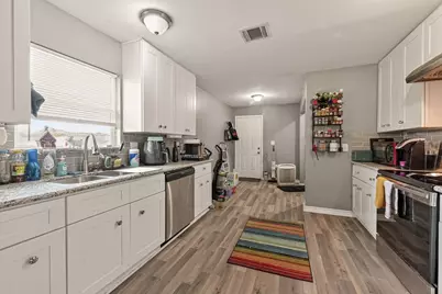 8023 Fountain Street, Houston, TX 77051 - Photo 11