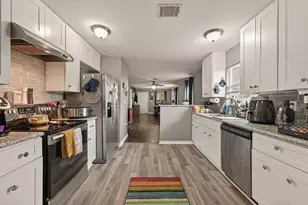 8023 Fountain St, Houston, TX 77051 - Photo 15