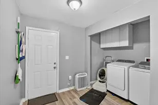 8023 Fountain St, Houston, TX 77051 - Photo 17