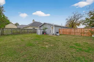 8023 Fountain St, Houston, TX 77051 - Photo 29