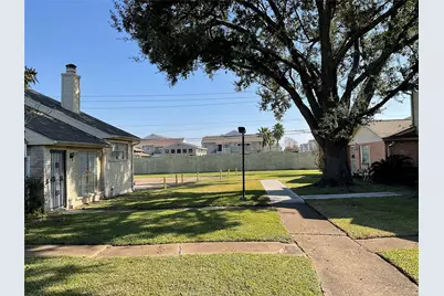 6649 Westwick Drive, Houston, TX 77072 - Photo 3