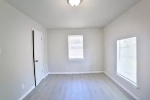 9409 Kentshire Dr, Houston, TX 77078 - Photo 13