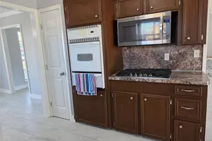 1819 Papoose Trail, Crosby, TX 77532 - Photo 13