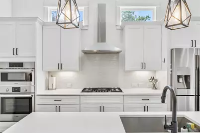 620 E 26th Street, Houston, TX 77008 - Photo 13