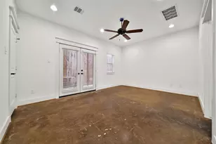 108 Riley Ln, Houston, TX 77003 - Photo 7