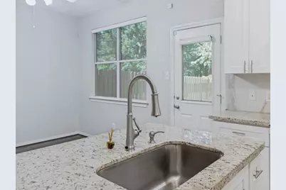 151 N Burberry Park Circle, Spring, TX 77382 - Photo 13