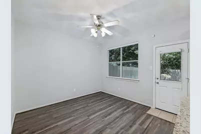 151 N Burberry Park Circle, Spring, TX 77382 - Photo 15