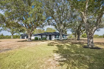 5844 Fm 949 Road, Sealy, TX 77418 - Photo 3