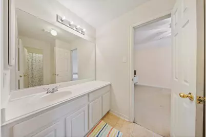 10003 Brookshore Ln, Pearland, TX 77584 - Photo 19