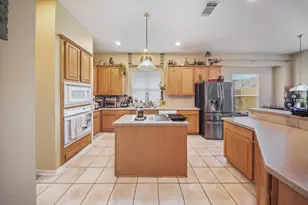 10003 Brookshore Ln, Pearland, TX 77584 - Photo 11