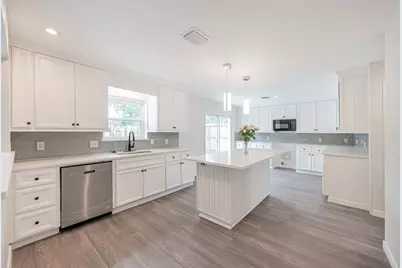 6215 Portal Drive, Houston, TX 77096 - Photo 13