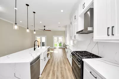 125 E 38th Street, Houston, TX 77018 - Photo 17