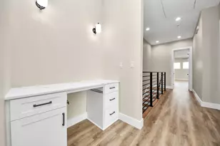 125 E 38th St, Houston, TX 77018 - Photo 31