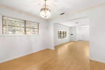 10310 Willowgrove Drive, Houston, TX 77035 - Photo 7