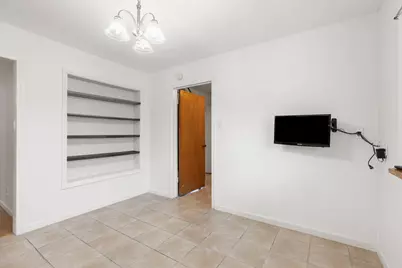 10310 Willowgrove Drive, Houston, TX 77035 - Photo 15