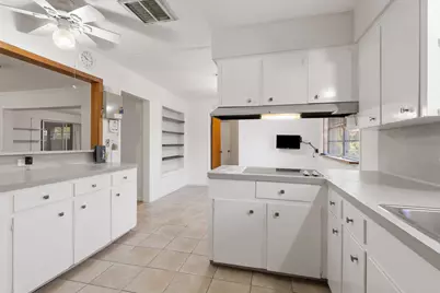 10310 Willowgrove Drive, Houston, TX 77035 - Photo 33