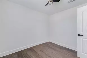 3414 Le Badie St, Houston, TX 77026 - Photo 7