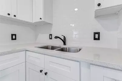 3414 Le Badie Street, Houston, TX 77026 - Photo 19